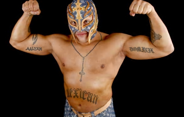 rey-misterio-rey-mysterio-5280463-640-407-1425056528