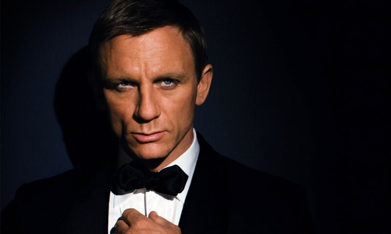 Daniel Craig Is The Newest James Bond