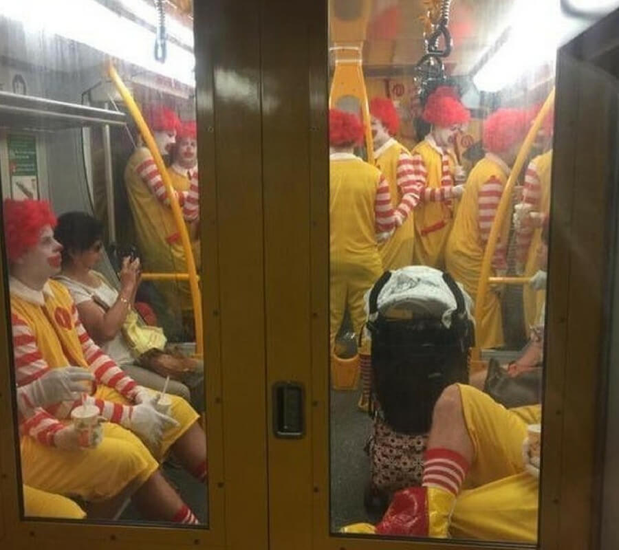 mcdonalds12 ronalds traveling.jpg