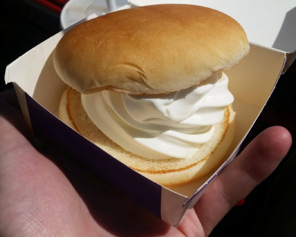 mcdonalds4 bun and cream.jpg
