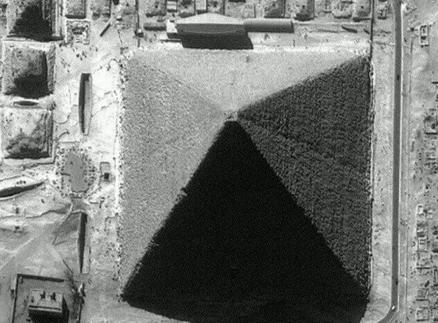 Great-Pyramid-Eight-Sides.jpg
