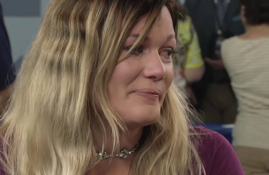 WOMAN APPEARS ON ANTIQUES ROADSHOW With Her Grannys Pai